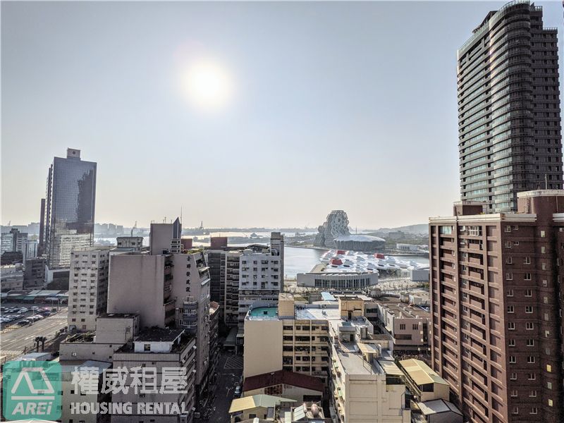 【亞灣漢神正對面】灣見築•極稀出高樓海景精品2房+車位