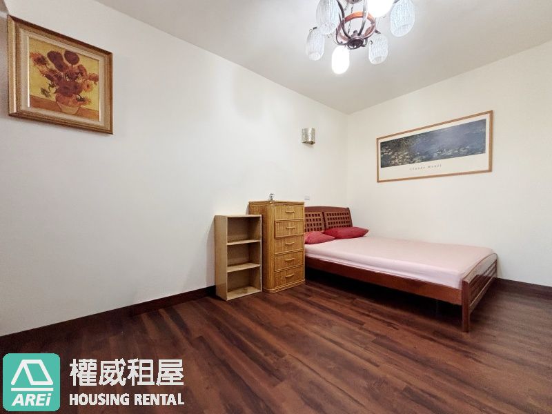 🏫鳳山車站溫馨3房頂加｜2分鐘上學+1分鐘小7收包裹