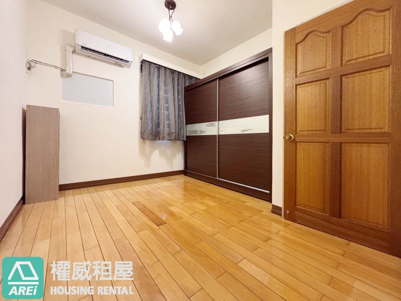 🏫鳳山車站溫馨3房頂加｜2分鐘上學+1分鐘小7收包裹