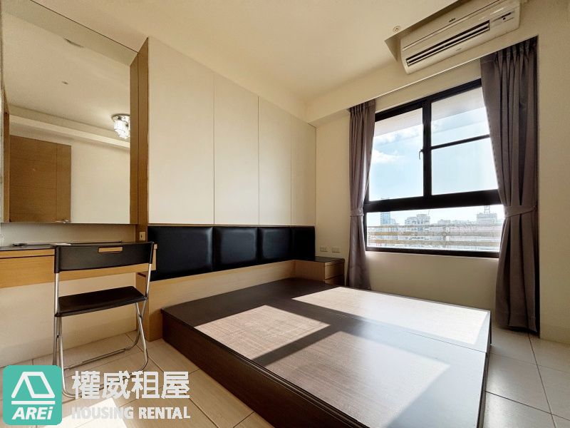 美麗島福爾摩沙高樓層精裝2房+車位