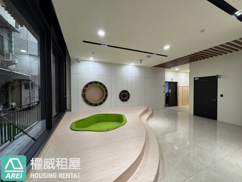 瑞隆商圈vs瑞祥學區-瑞隆松下/全新高樓層邊間兩房兩廳車位