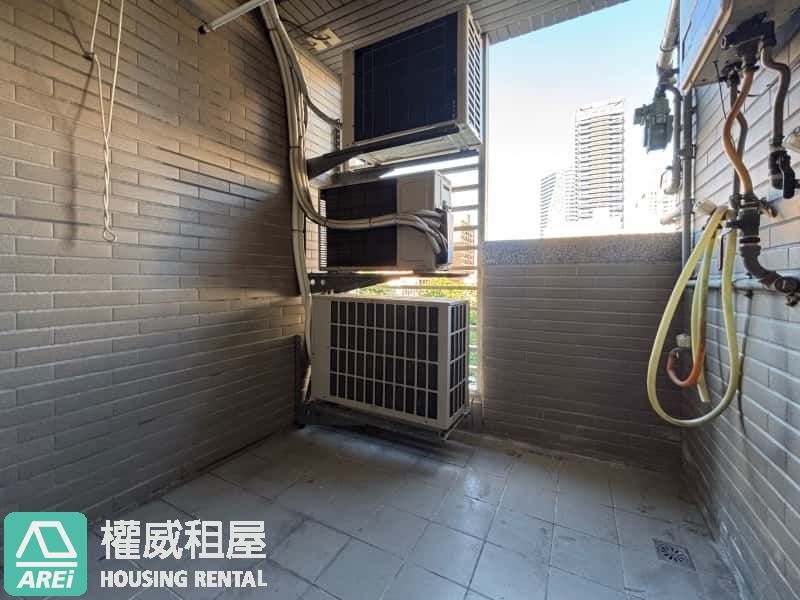 🔥 稀有釋出！美術館人本自然｜日系宅感3房平車