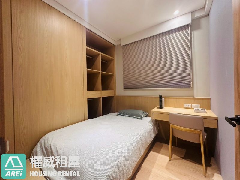 左營高鐵漢神巨蛋全新未住精裝三房平車京城第一樂章OPUS ONE