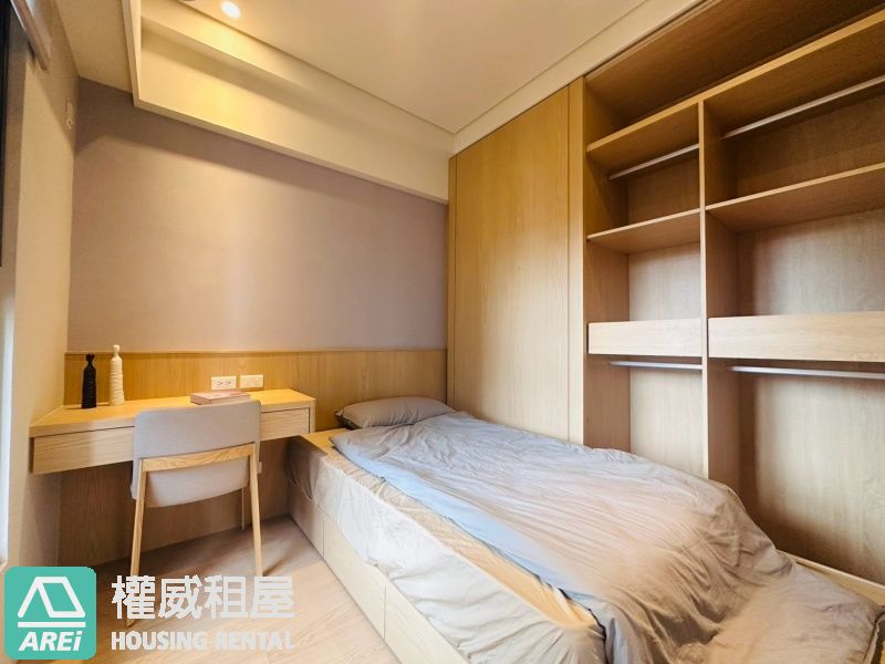 左營高鐵漢神巨蛋全新未住精裝三房平車京城第一樂章OPUS ONE