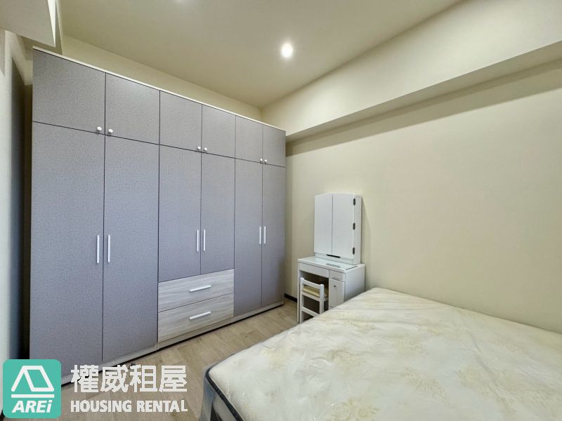 鉑愛悅🚄高鐵特區🏫現代輕奢風2房車位