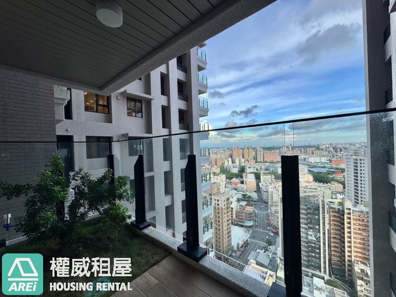 鉑愛悅🚄高鐵特區🏫現代輕奢風2房車位