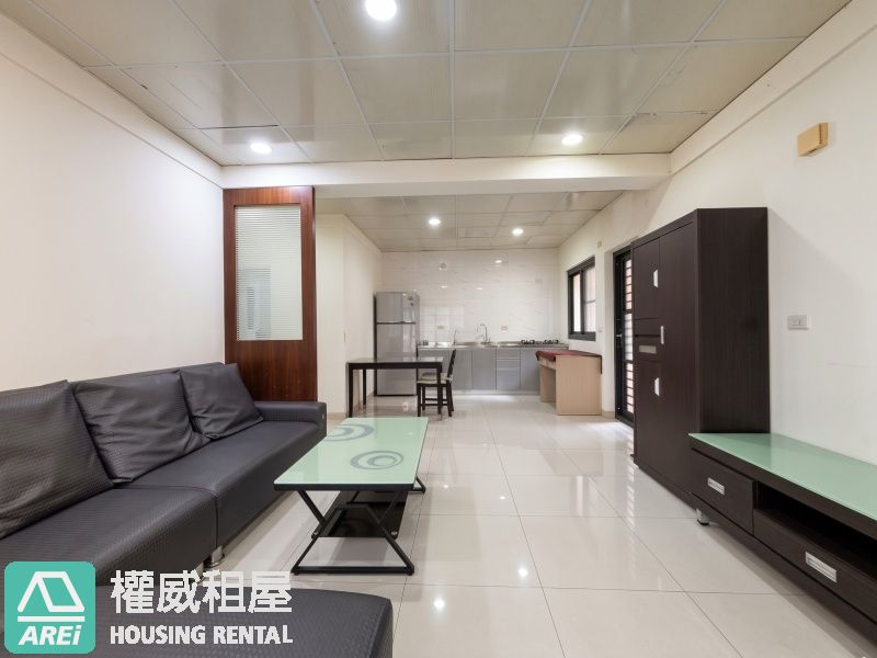 外表很低調，內在很美麥｜高醫商圈27坪陽光美寓(V)