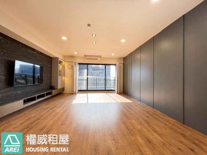 森風景｜「森」藏不露｜雲端光影旗艦精品宅四房+雙平車
