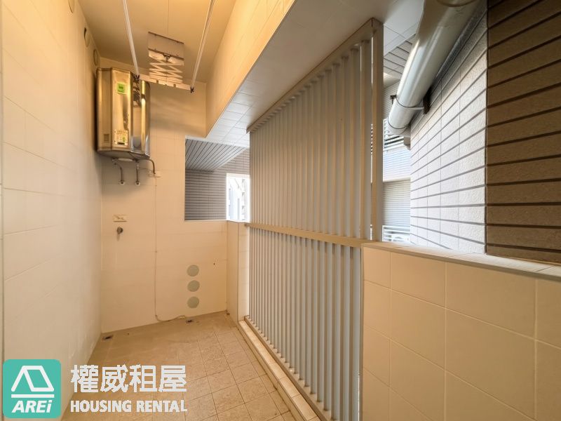 太普美術海｜極致海景御所｜擁品味層峰生活◆3+1房+雙平車(V)
