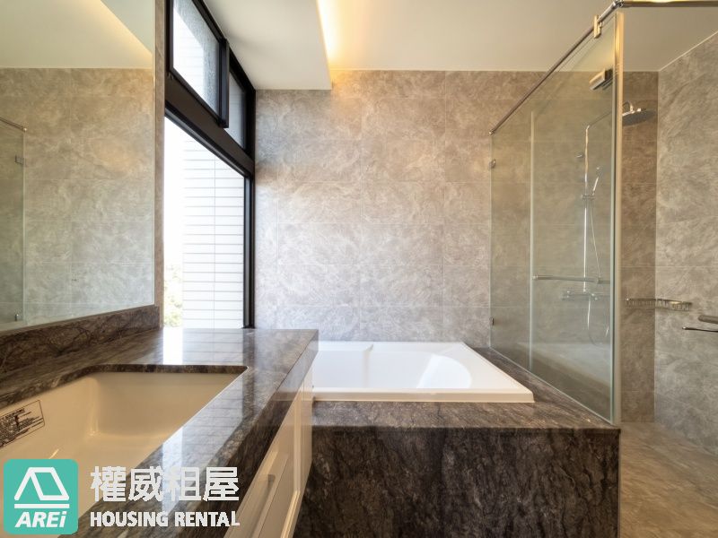 太普美術海｜極致海景御所｜擁品味層峰生活◆3+1房+雙平車(V)
