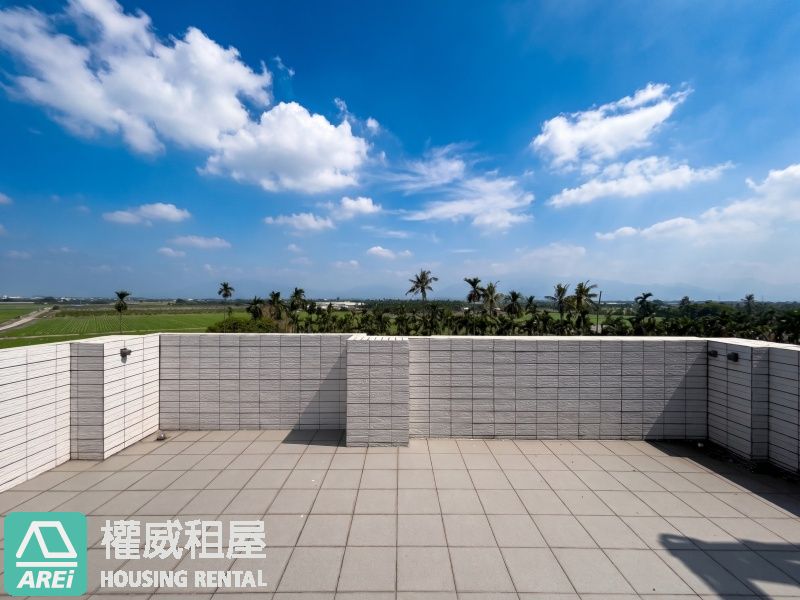 出門吃冷熱冰◆回家當桃樂絲｜潮州邊間優質雙車墅(V)