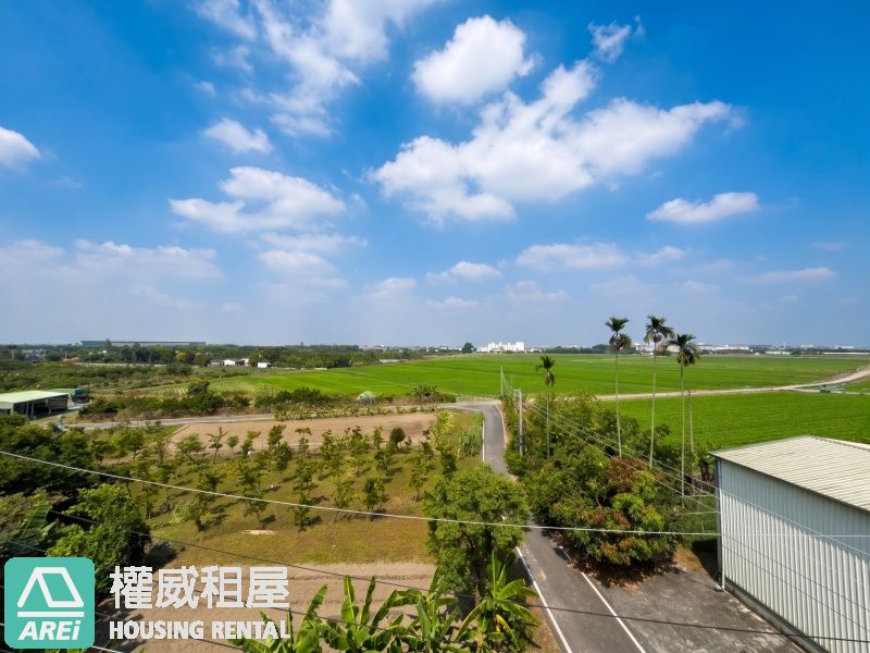出門吃冷熱冰◆回家當桃樂絲｜潮州邊間優質雙車墅(V)